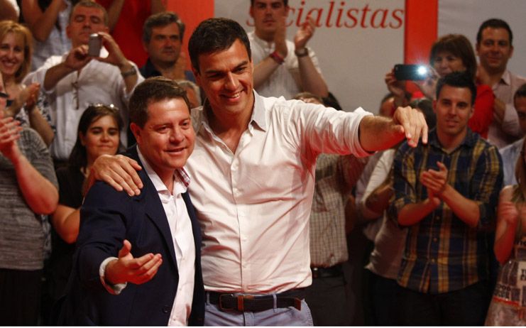 García-Page y Sánchez mantienen este lunes en el Palacio de la Moncloa su primera reunión oficial
