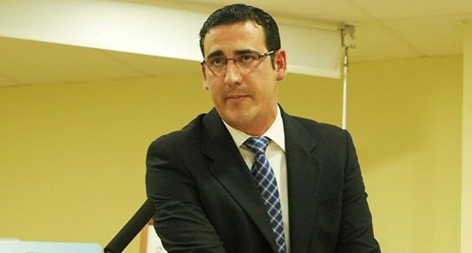 Manuel Borja: 