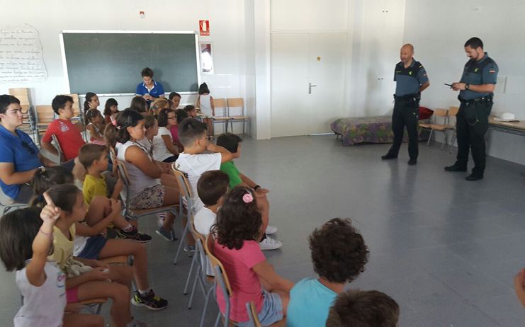 El Campamento Urbano de Quer, sigue abierto por vacaciones