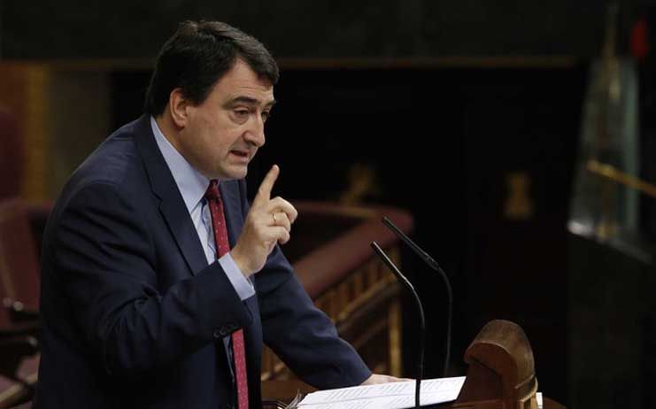 PP y PNV niegan una negociación para acercar a presos de ETA a Euskadi