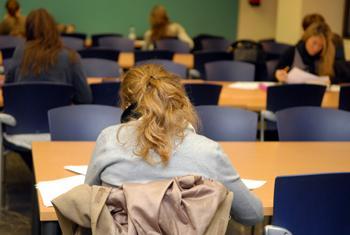 Casi el 90% de las mujeres con estudios universitarios está trabajando, la mayor tasa en los últimos seis años