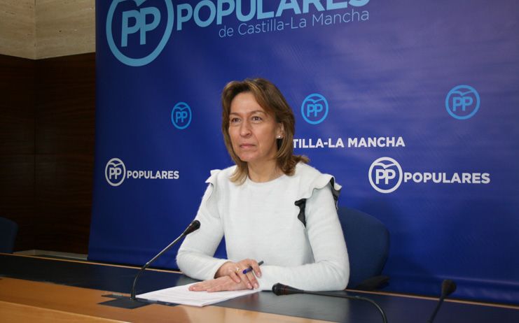 Guarinos denuncia el caos y el colapso sanitario al que Page y el consejero del ramo han llevado a la región