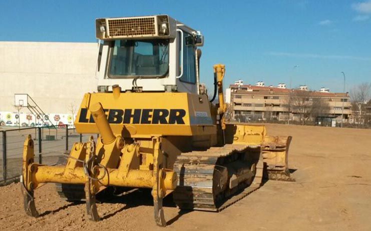 El Ayuntamiento inicia la construcción de un gran parque junto a la Avenida de la Salinera