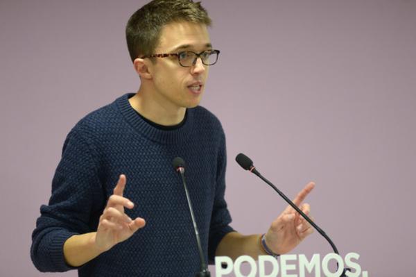 Errejón pide al PSOE un entendimiento para desbancar a Rajoy del Gobierno