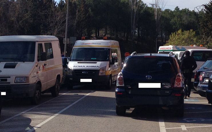 Encarnación Jiménez: “La eliminación de cinco plazas para ambulancias está agravando aún más el caos del Hospital”