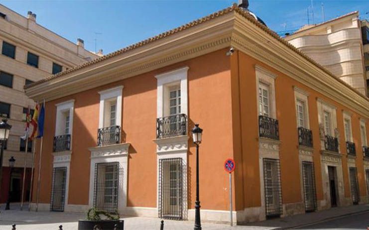 Las nueve Oficinas de Información y Registro de la región atendieron en 2016 un total de 162.381 consultas