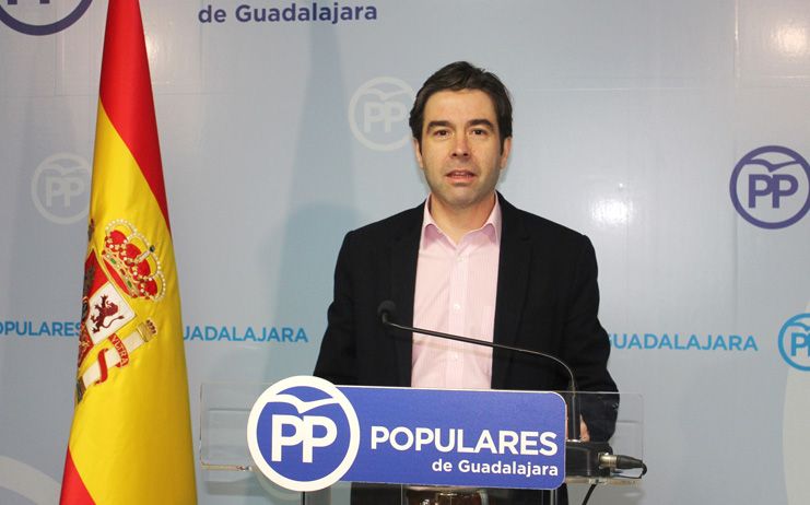 Lorenzo Robisco: “O Page está ciego o nos toma por tontos a los guadalajareños”