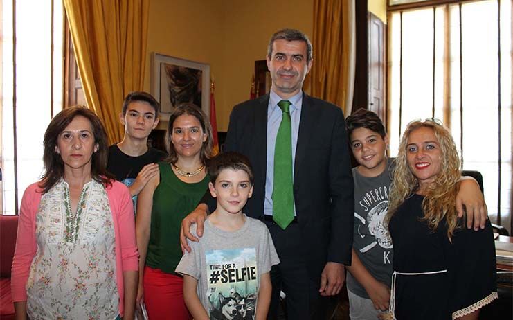 La Diputación de Toledo apoya las acciones de la asociación de familias de niños con cáncer