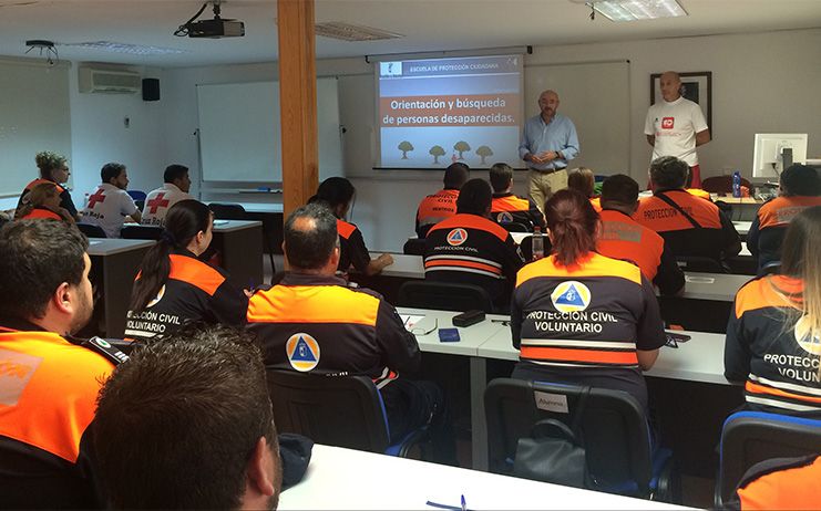30 voluntarios de Protección Civil y Cruz Roja se forman en el curso ‘Orientación y Búsqueda de Personas Desaparecidas’