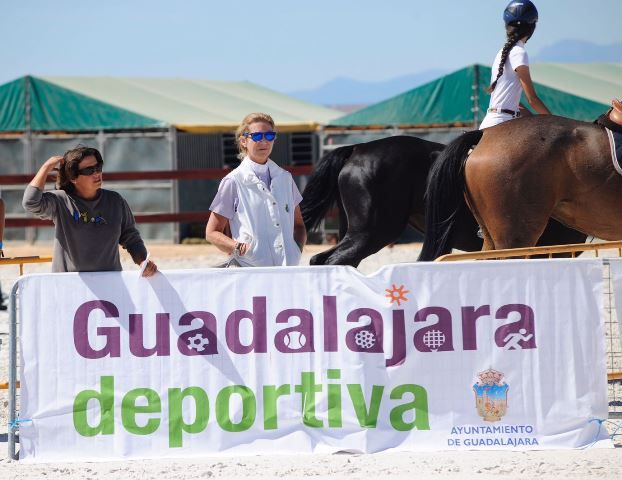 Éxito organizativo y buena acogida de público del Concurso Nacional de Saltos de Guadalajara