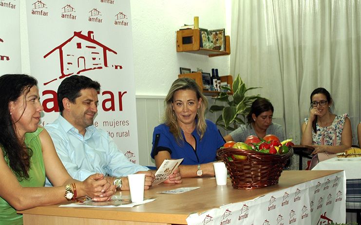 AMFAR y el Ayuntamiento de Bolaños cumplen su compromiso con la I Feria de la Cebolla del Campo de Calatrava