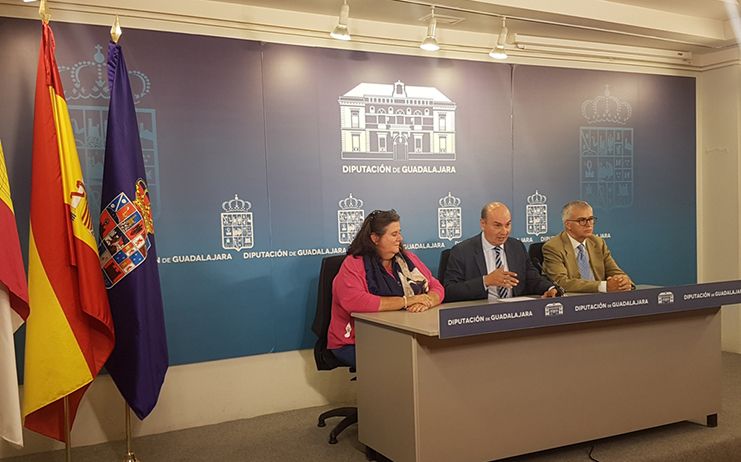 La periodista Pilar Bonet gana  el VI Premio Internacional de Periodismo ‘Cátedra Manu Leguineche’