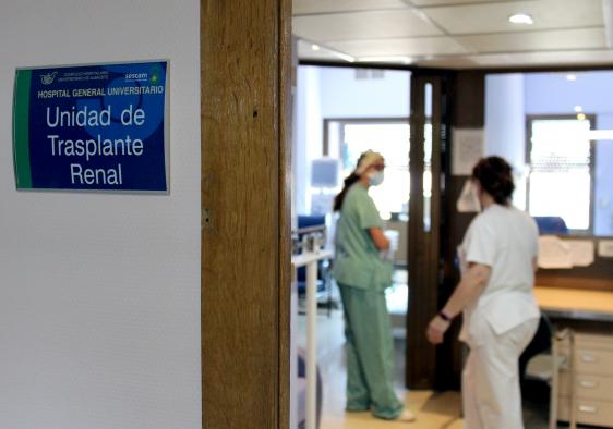 El Complejo Hospitalario Universitario de Albacete recupera el programa de Trasplante Renal