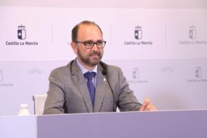 El Gobierno de Castilla-La Mancha trabaja para mantener durante todo el verano niveles de actividad asistencial superiores a los de años anteriores
