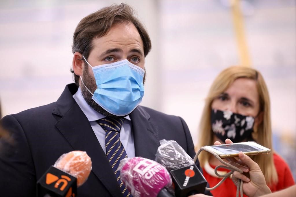 Núñez anuncia que el PP-CLM llevará al próximo pleno de las Cortes un paquete de ayudas directas para la hostelería y el turismo