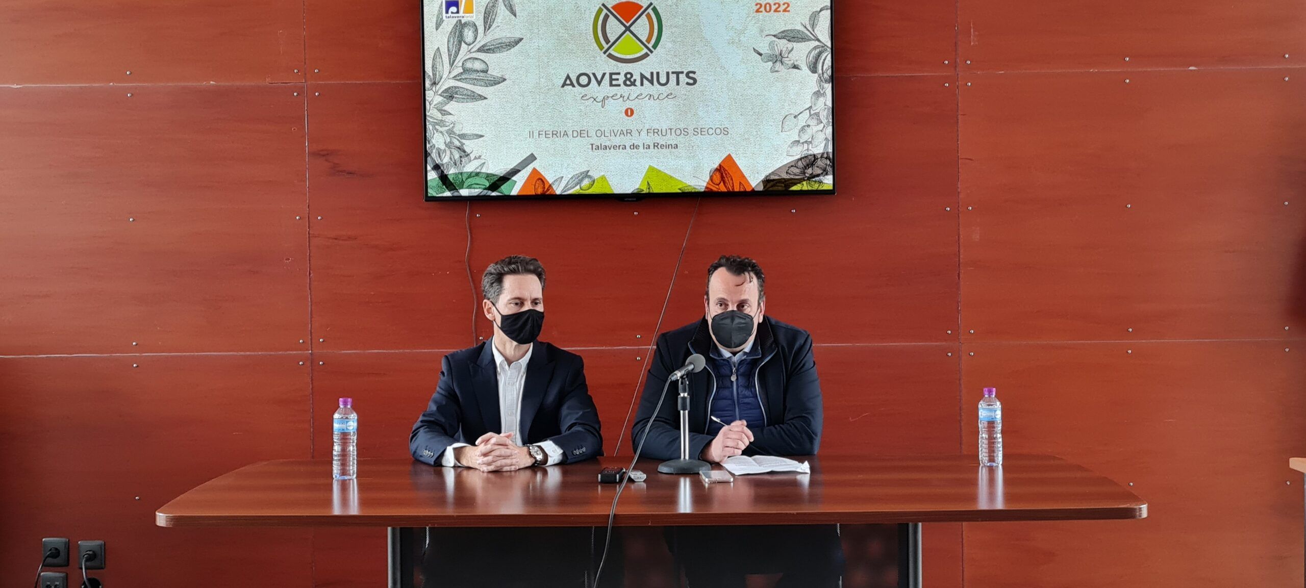 El equipo de Gobierno destaca el “absoluto éxito” de la II Feria del Olivar y los Frutos Secos en Talavera Ferial