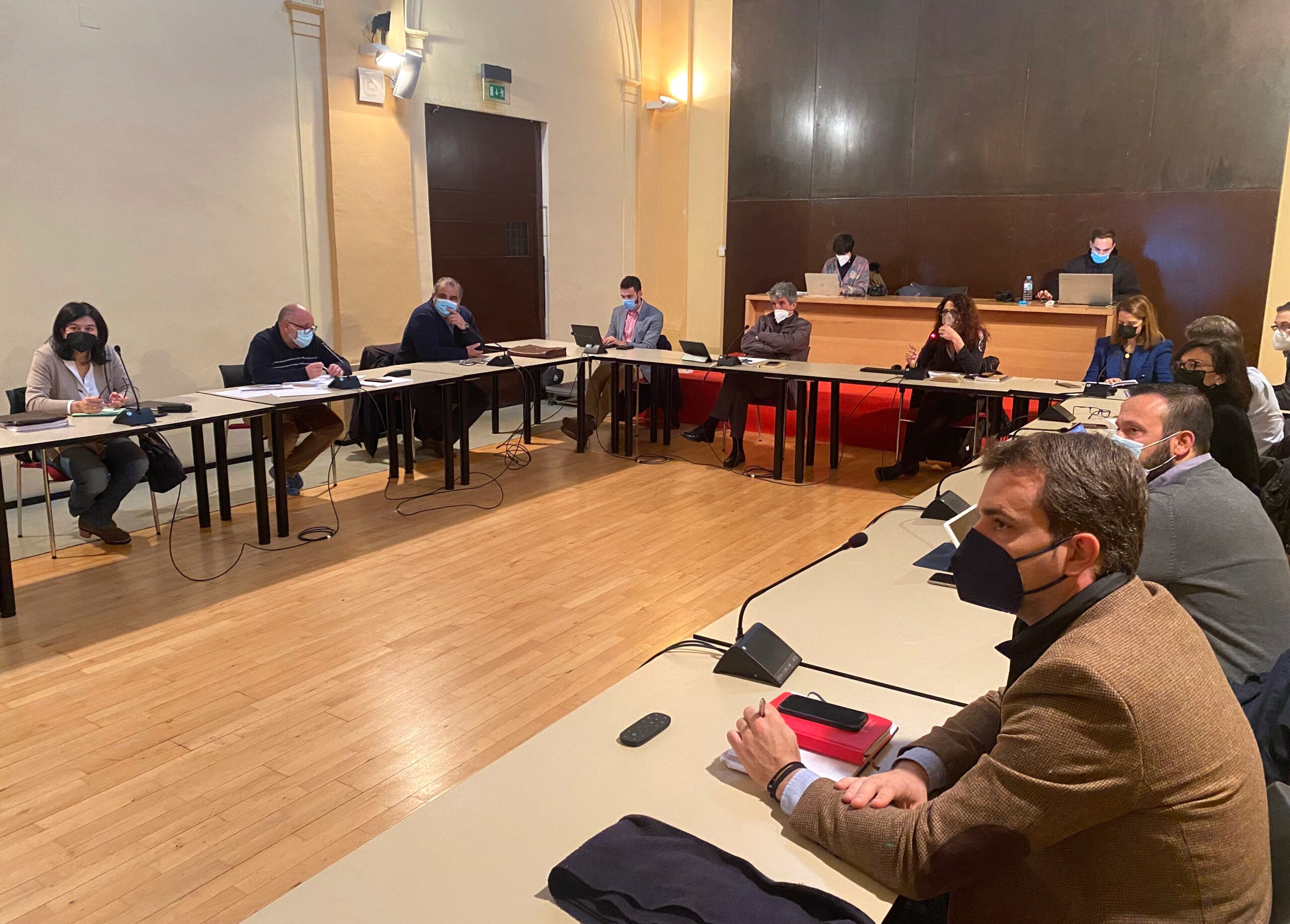 El Gobierno municipal presenta a la Comisión de Urbanismo los siete proyectos de recuperación de las riberas del Tajo