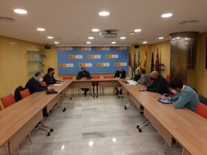 El Presidente de la Confederación Hidrográfica del Segura ha mantenido una reunión de trabajo con las organizaciones agrarias COAG, ASAJA, UPA y las Cooperativas agroalimentarias de Castilla La Mancha