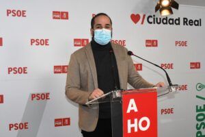 González: “El PSOE está en la búsqueda de soluciones frente al oportunismo de PP y VOX”