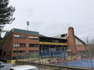 La JGL declara de emergencia la contratación de los trabajos de reparación de la cubierta del polideportivo El Sargal