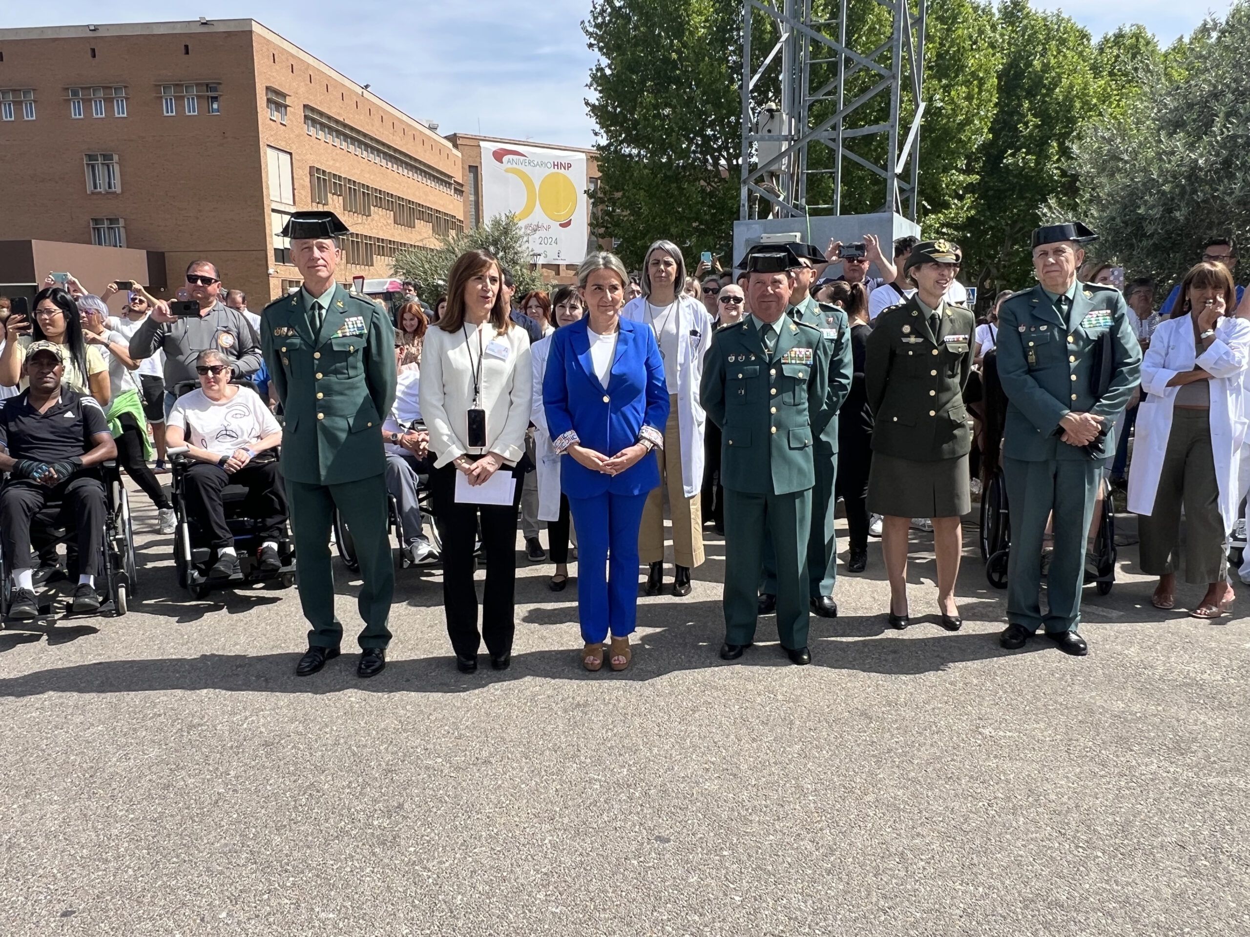 Tolón destaca la colaboración del Hospital de Parapléjicos y la Guardia Civil en el 50 aniversario del centro sanitario: 