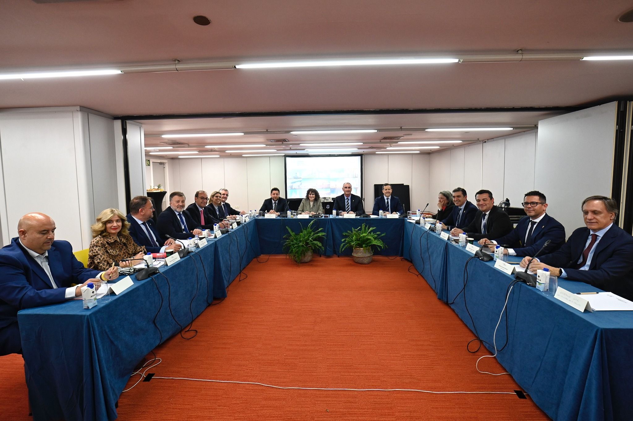 Las ciudades patrimonio solicitan al ministro de Turismo que las 15 ciudades del Grupo cuenten con un parador de turismo