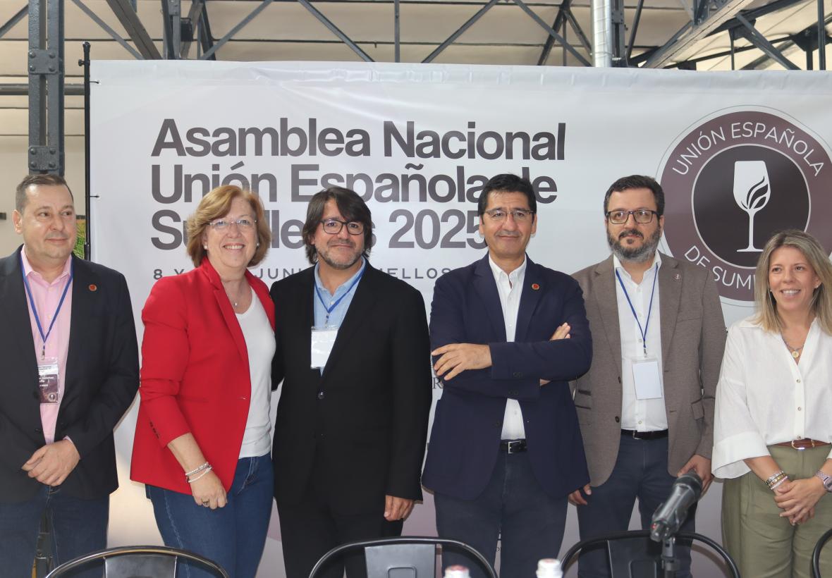 El Gobierno de Castilla-La Mancha apoya y reconoce el papel de los sumilleres como prescriptores de los vinos de calidad de la región