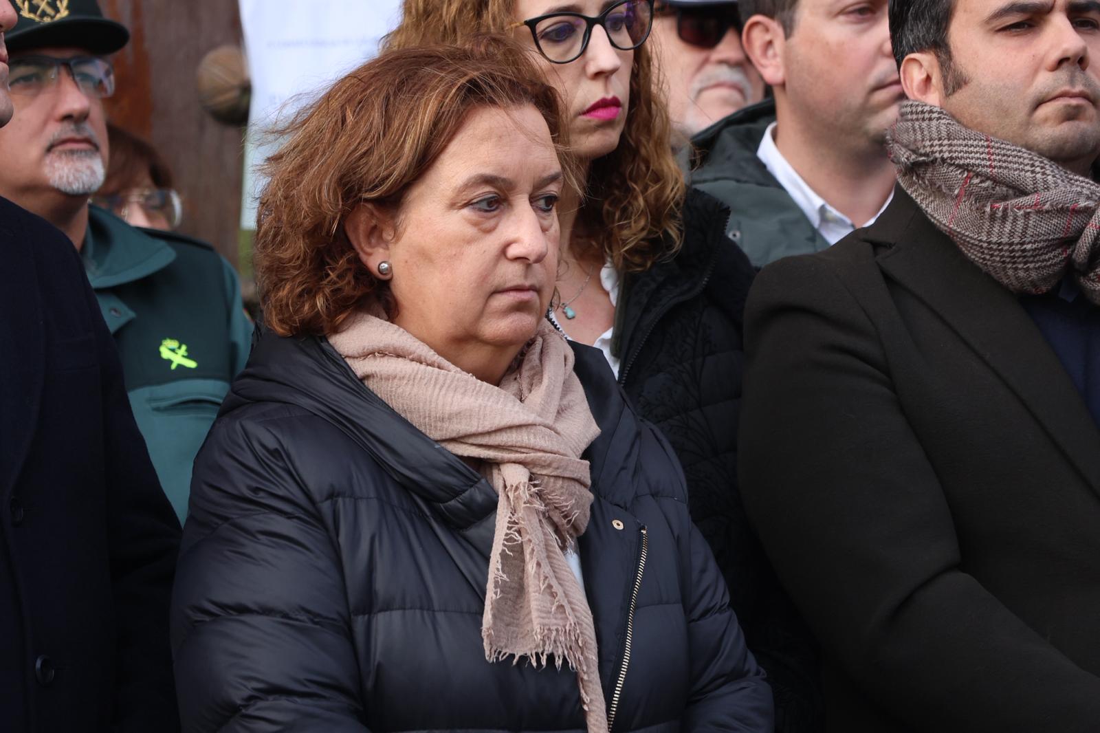 Cedillo asiste al minuto de silencio convocado en Torrijos y condena con firmeza la violencia machista