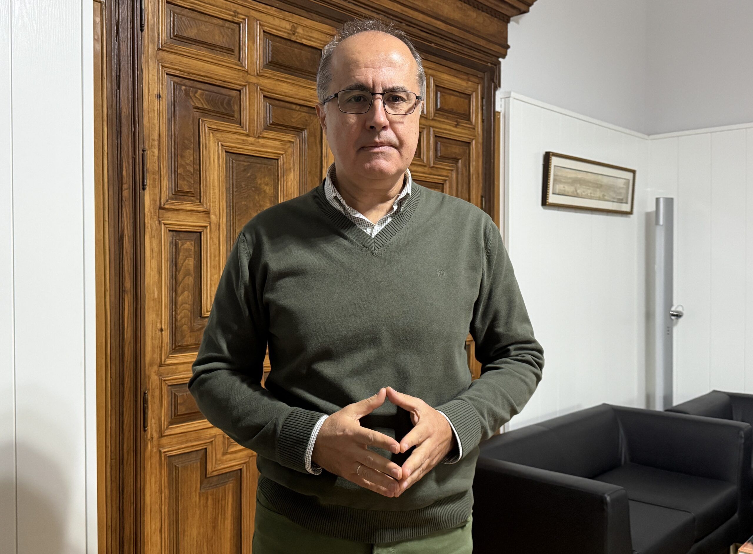 García-Barroso acusa al PSOE de crear un problema de seguridad por ceder a los bomberos talaveranos al Consorcio