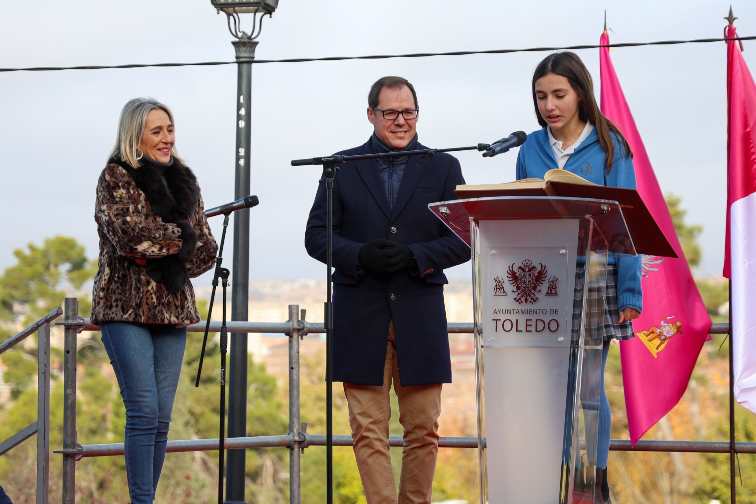 Morcillo apela a los valores de la Constitución ante más de 300 niños de cinco colegios toledanos, reunidos en un homenaje a la Carta Magna