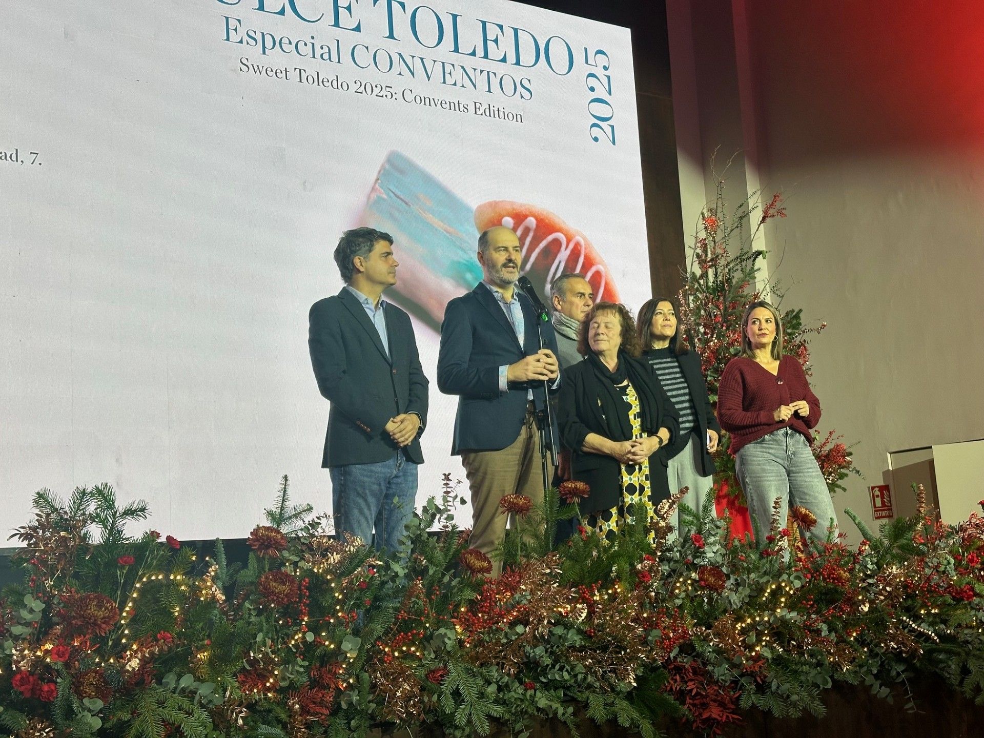 Velasco destaca el papel esencial de los conventos en la tradición navideña en la inauguración de la Feria 'Dulce Toledo'
