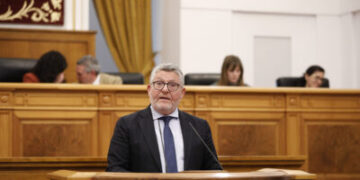 Redondo critica la falta de planificación del Gobierno de Page en vivienda y deporte y le pide que deje de llegar tarde a las soluciones