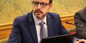 Juan Guadalajara denuncia la «incapacidad manifiesta» de Dolz con el POM tras no ser capaz ni de establecer un cronograma de plazos