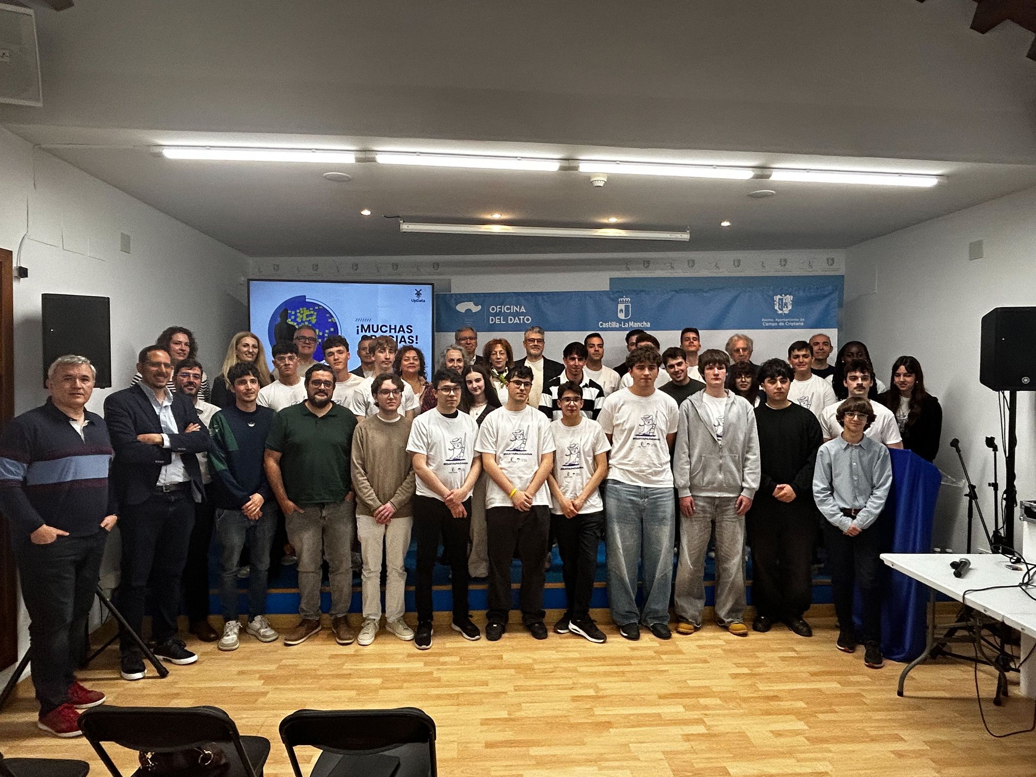 El proyecto sobre viticultura inteligente gana la primera edición del evento educativo ‘UpData Datathon’ promovido el Gobierno regional