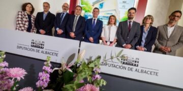 La Diputación de Albacete recupera la sala de exposiciones de Unicaja mediante una cesión de uso con la entidad y la llena de arte contemporáneo de primer nivel gracias a un convenio con la Fundación Antonio Pérez de Cuenca