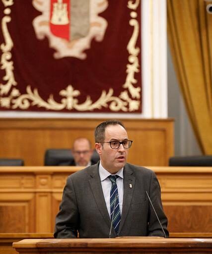 Martín-Buro pedirá explicaciones en las Cortes sobre la actividad real del nuevo servicio de Cirugía Plástica del HUCU