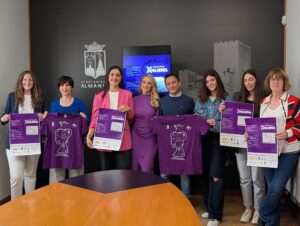 La “marea lila” celebra su décimo aniversario con una edición especial de la Carrera de las Mujeres
