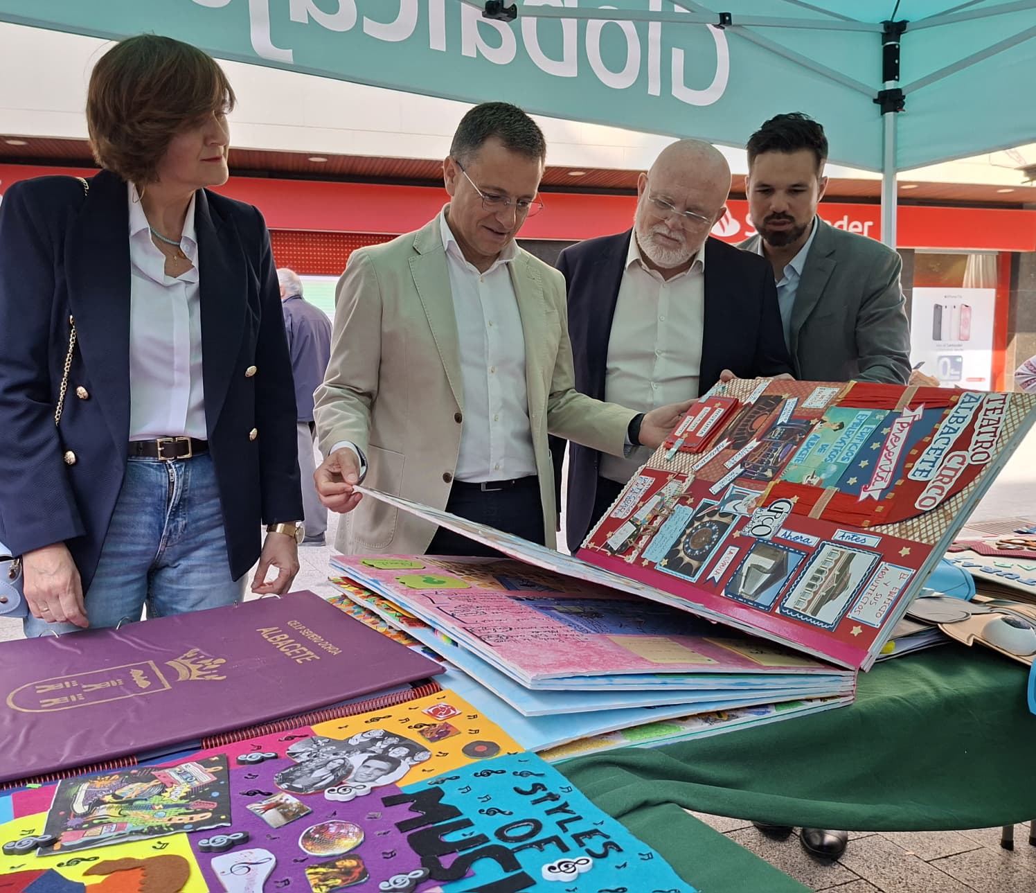 La Junta afianza su compromiso con la lectura a través de inversiones clave en bibliotecas móviles y en programas de fomento del hábito lector