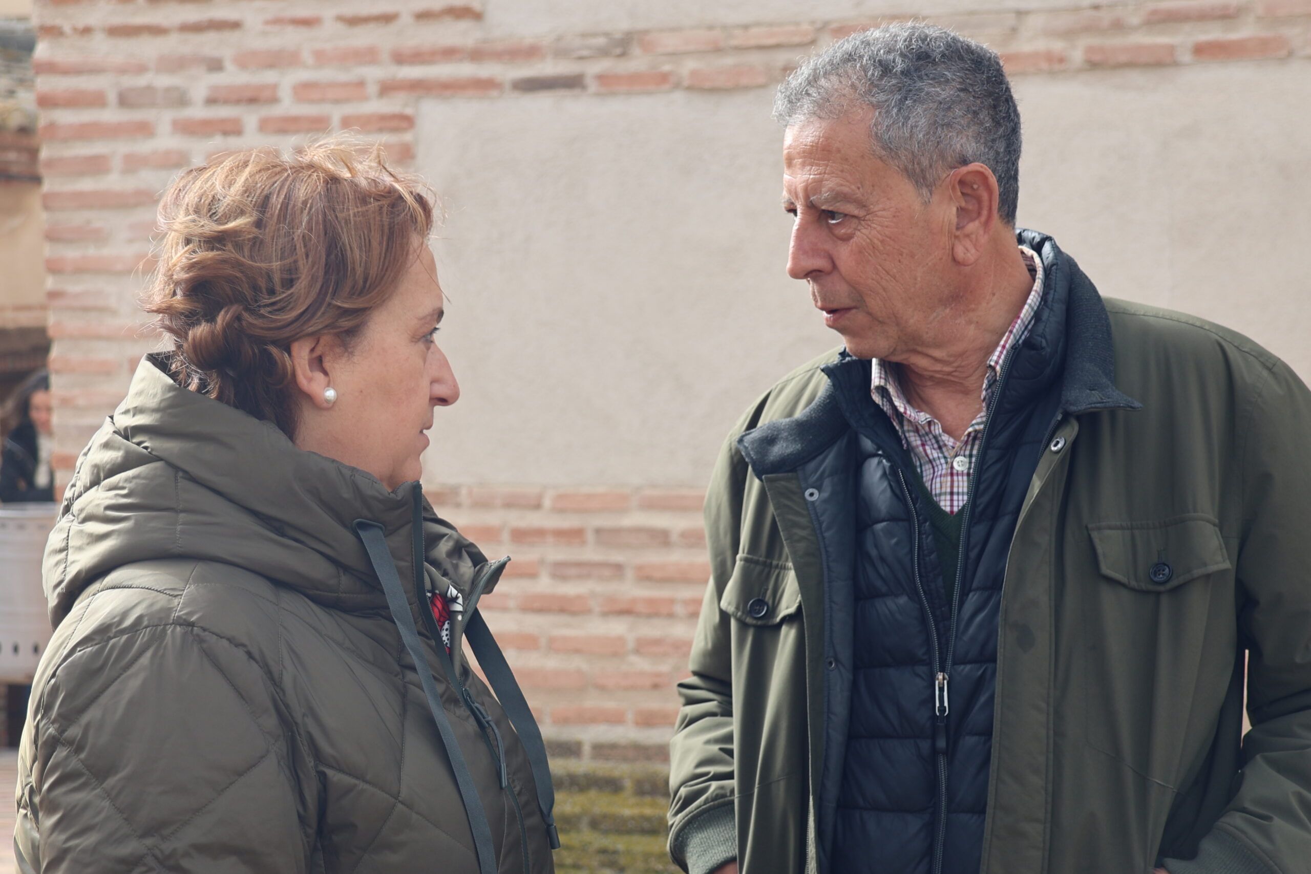 Cedillo visita Carriches y valora las mejoras impulsadas por el Ayuntamiento con el apoyo de la Diputación de Toledo