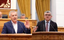 El PSOE recuerda los recortes del PP a la sanidad regional y le pide que apoye la reactivación de la carrera profesional