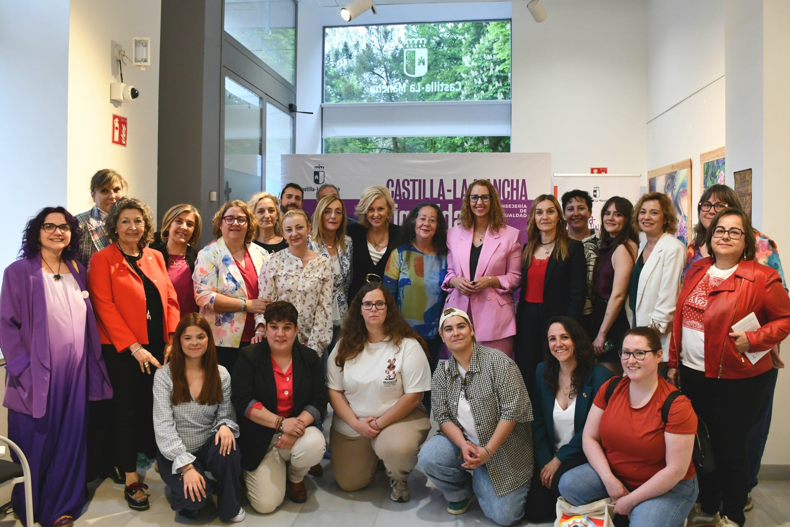 El Gobierno regional visibiliza la realidad lésbica y aboga por desterrar los estereotipos que discriminan doblemente a las mujeres lesbianas