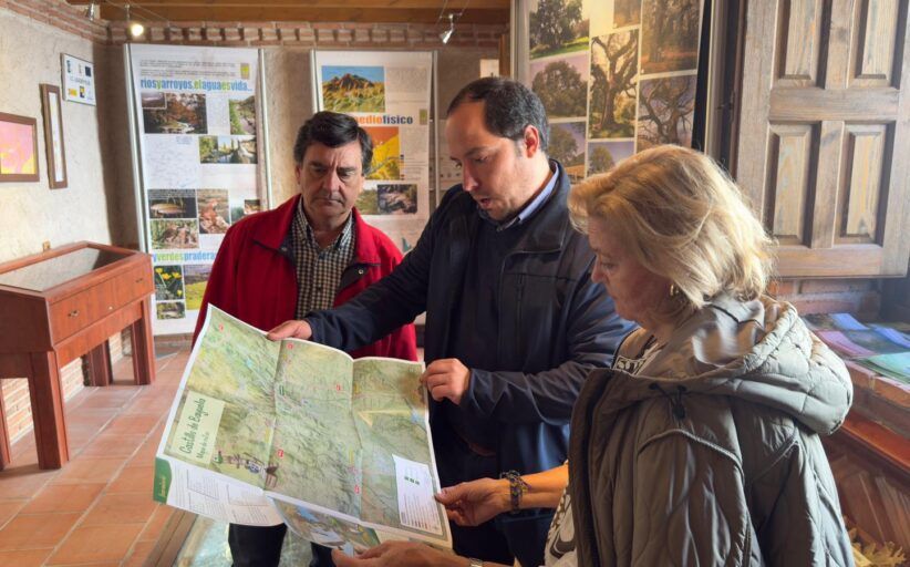 La Diputación de Toledo refuerza su apoyo a equipamientos ambientales en la provincia con la visita de Marina García a Castillo de Bayuela y Segurilla