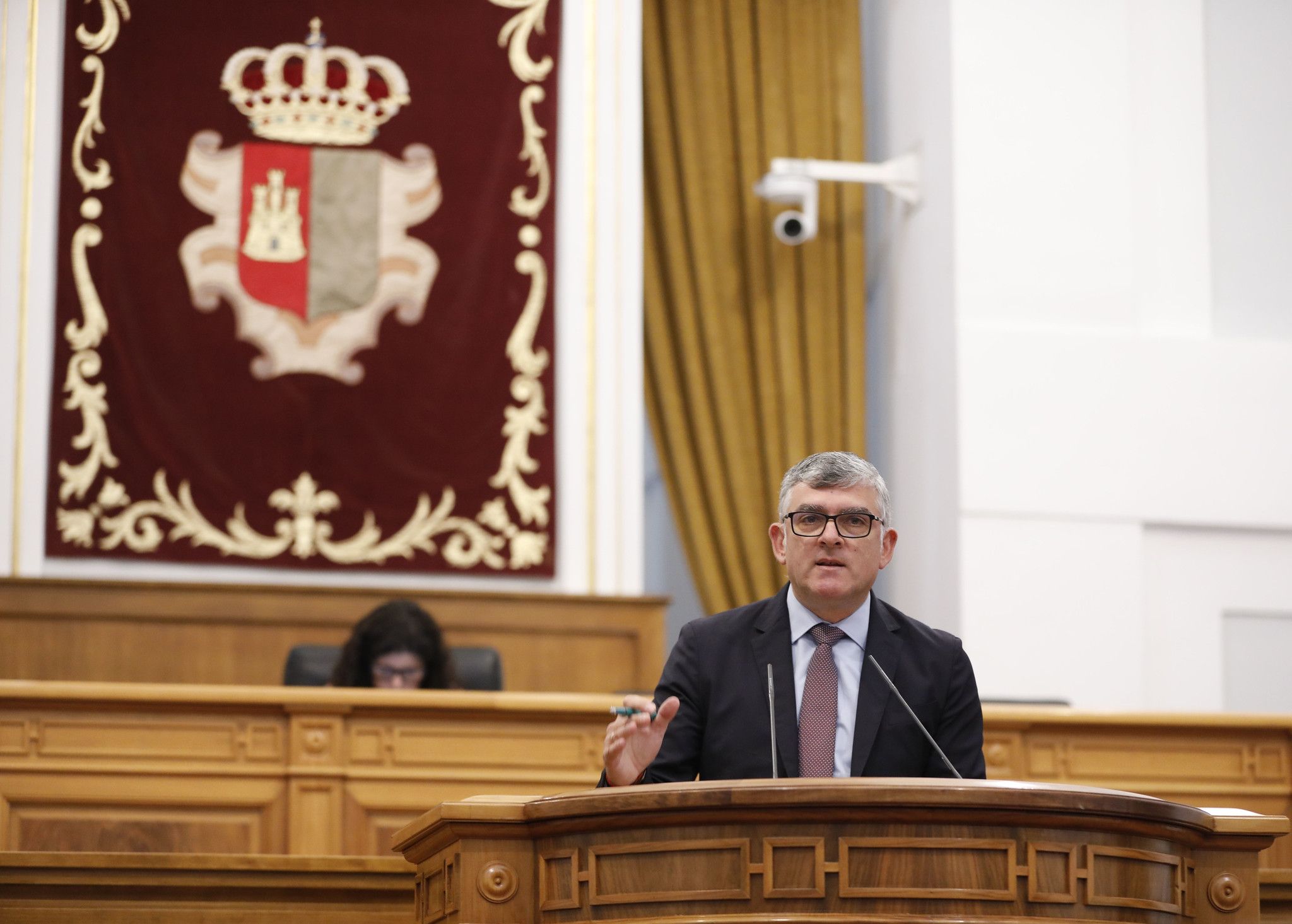 Godoy destaca que el Gobierno de Page impulsa una ley para proteger a las personas consumidoras de CLM