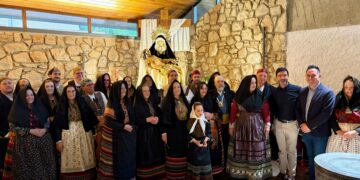Molina destaca en el Mayo a la Virgen de las Angustias la recuperación de esta tradición “que aúna folklore y sentido religioso”
