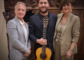 Serrallé destaca el reconocimiento que año tras año rinde el Festival Internacional de Guitarra de Albacete al legado de la guitarra, dedicado en su XXVII edición al guitarrista clásico José Tomás