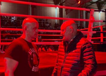 Villaescusa destaca el éxito organizativo y de público de la IV edición de ‘Albacete Boxea’ que un año más convierte a nuestra ciudad en referente regional de los deportes de contacto
