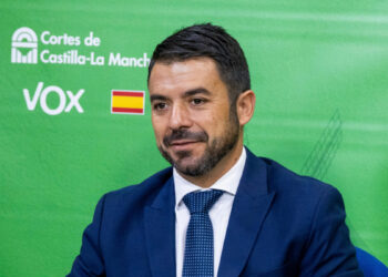 Iván Sánchez afea a Page que “esté sólo para la foto” y le recrimina que siga sin dar explicaciones por la DANA