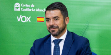 Iván Sánchez afea a Page que “esté sólo para la foto” y le recrimina que siga sin dar explicaciones por la DANA
