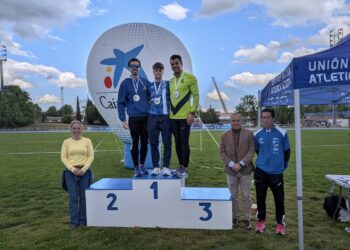 Talavera celebra con éxito una nueva edición del Trofeo Mondas de Atletismo
