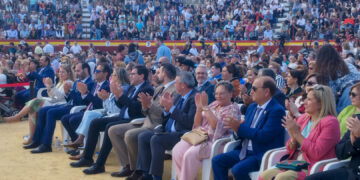 El presidente de la Diputación reivindica el Mayo Manchego de Pedro Muñoz como “máxima expresión de la identidad manchega”